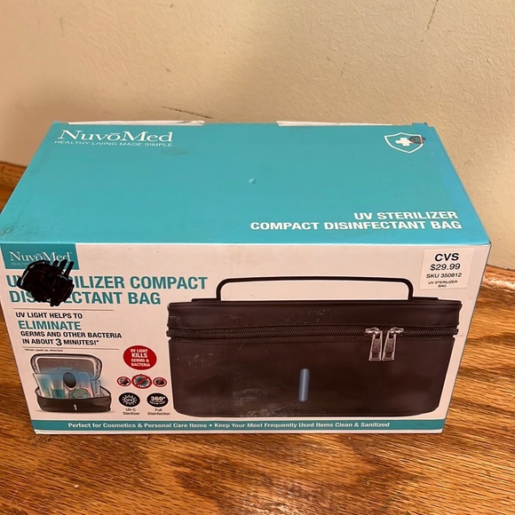 UV Sterilizer Compact Disinfectant Bag - Picture 3 of 6